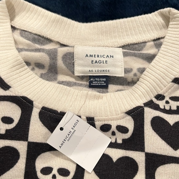 American Eagle 2 piece pajama set or loungewear size XL need I say more skulls - Picture 16 of 17